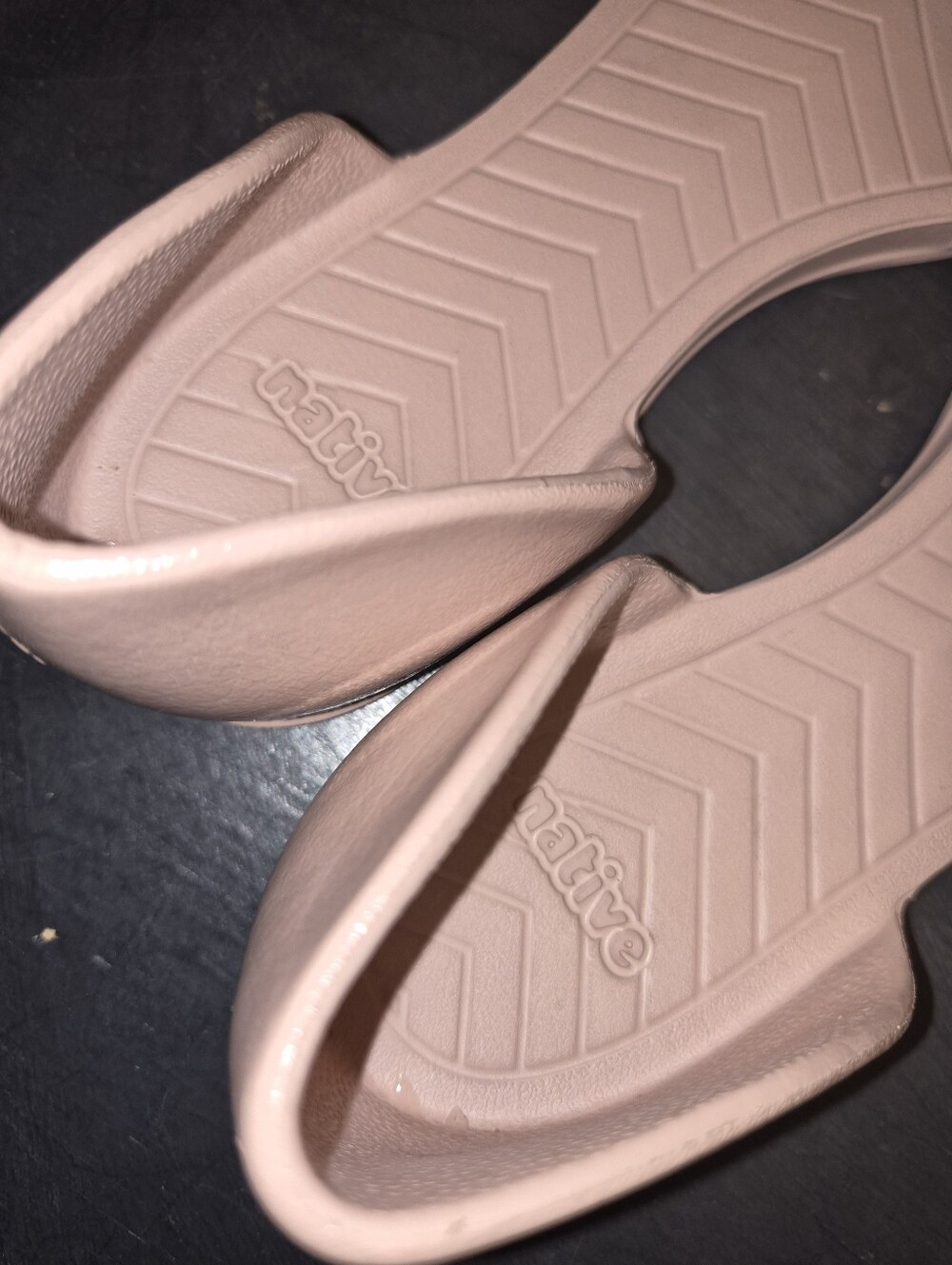 Women’s Pointed Native Flats - Picture 5 of 5